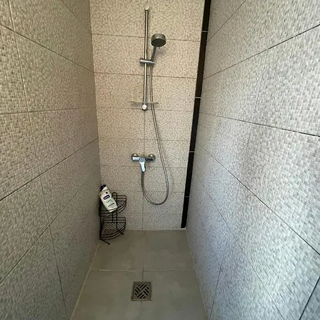 Levasion De - Pres Du Tram - 5 Voyageurs *