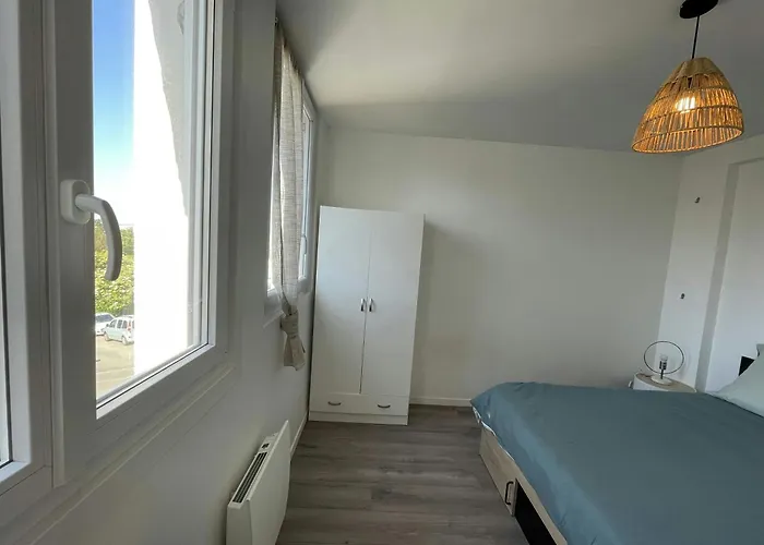 Апартаменти Levasion De - Pres Du Tram - 5 Voyageurs Брест