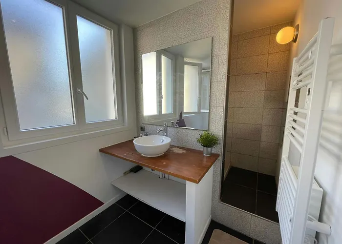 Levasion De - Pres Du Tram - 5 Voyageurs Апартаменти